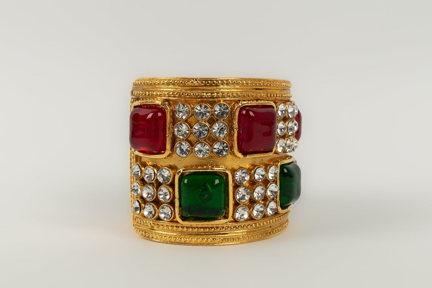 Bracelet manchette Chanel