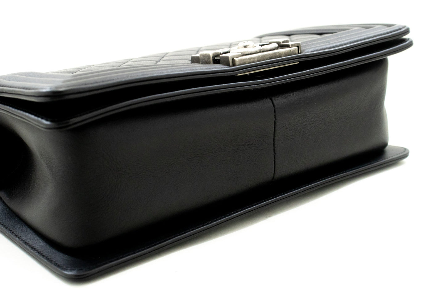 Chanel Boy Black Leather Shoulder Bag ()