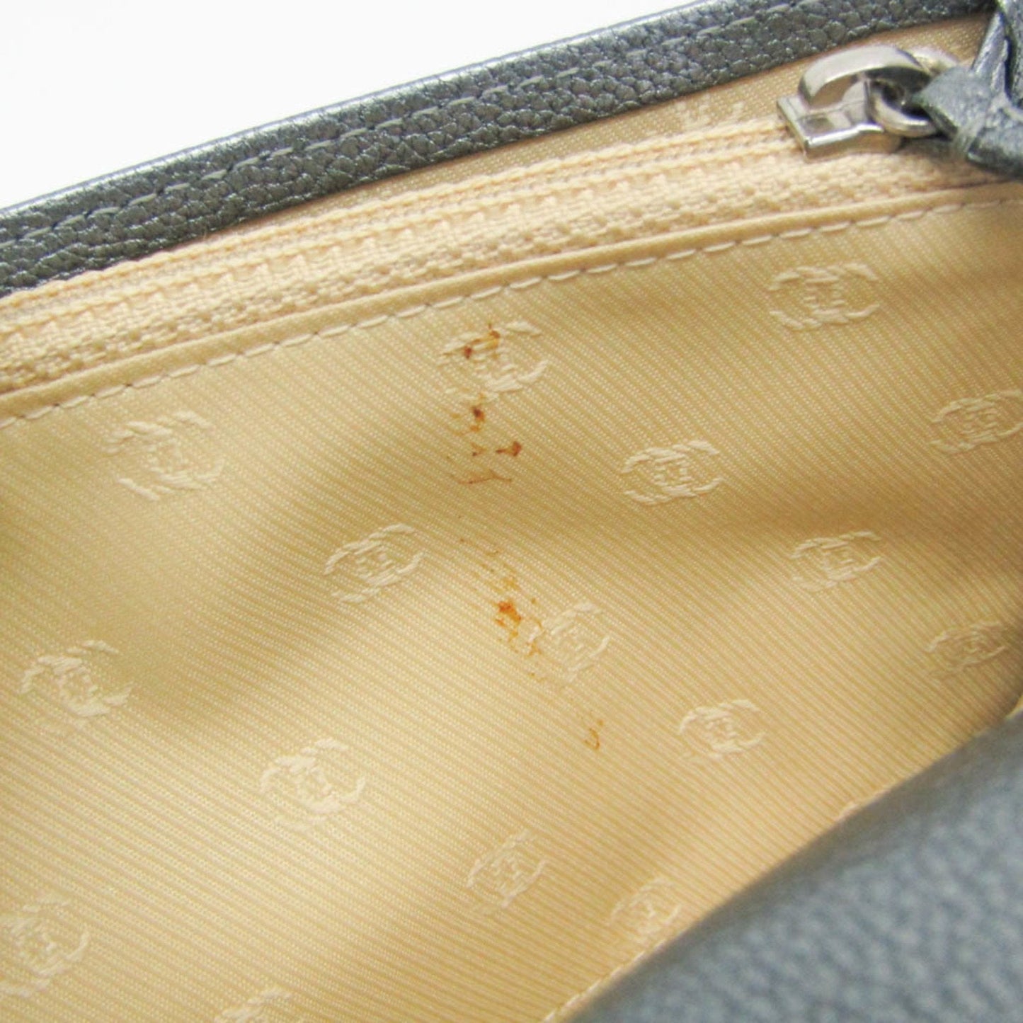 Chanel Coco Mark Silver Leather Wallet ()