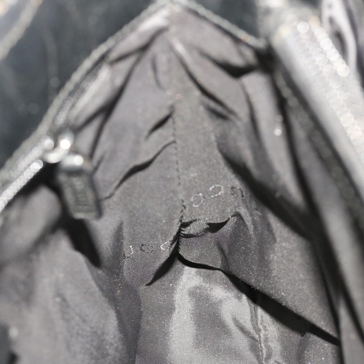 Gucci Black Synthetic Handbag ()