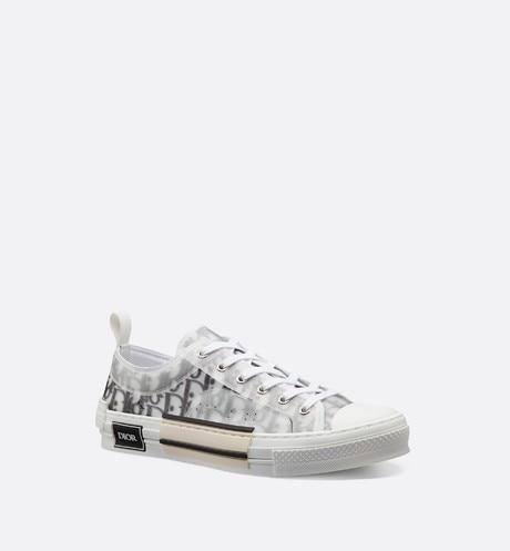 B23 Low-Top Sneaker • White and Black Dior Oblique Canvas