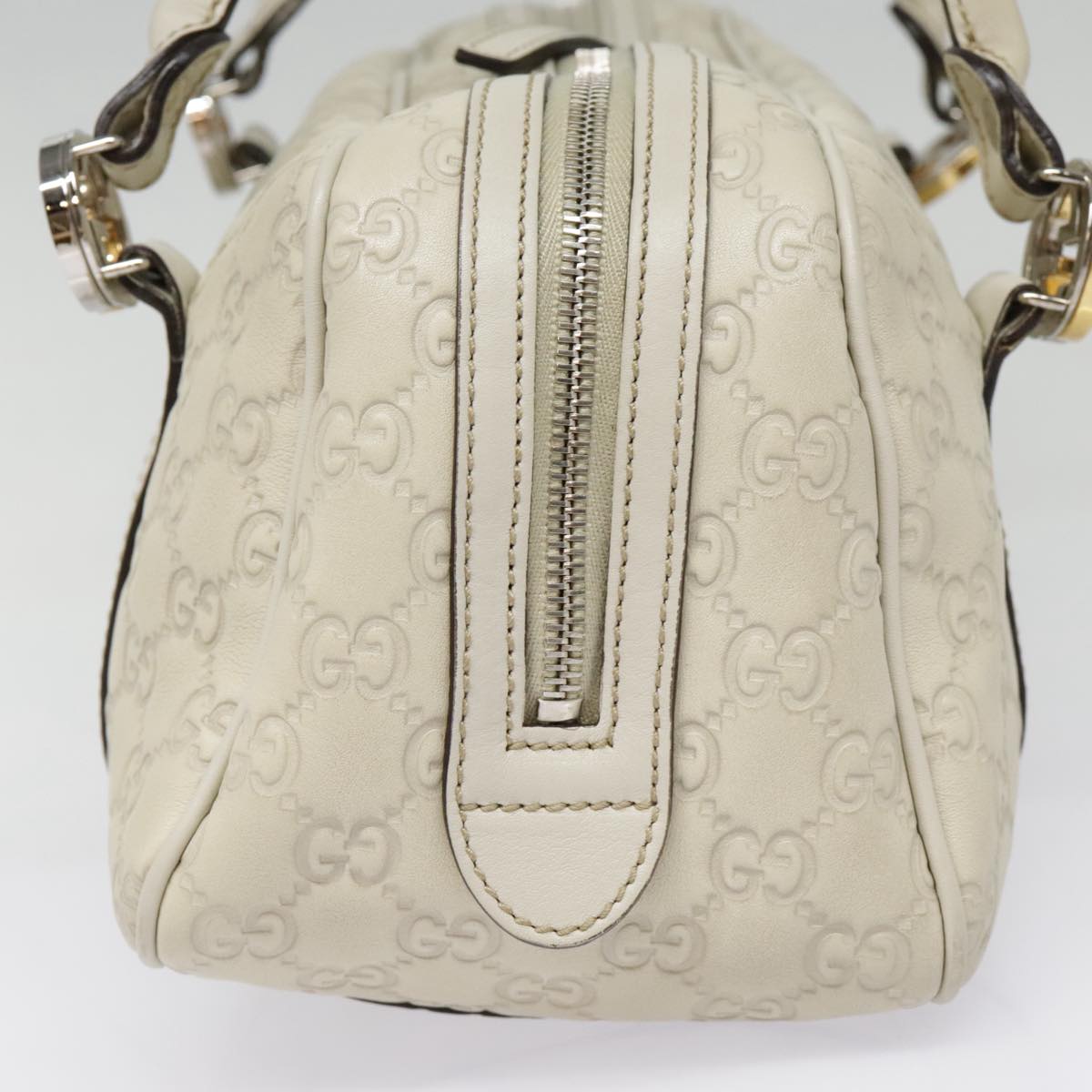 Gucci Vintage White Leather Handbag ()