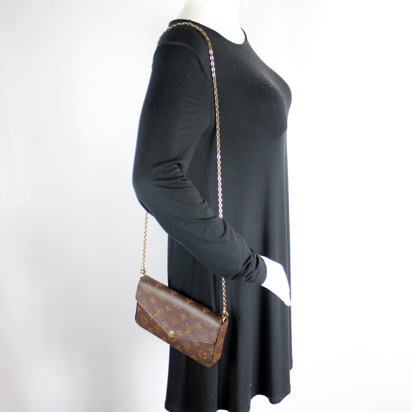 Pochette Felicie Monogram