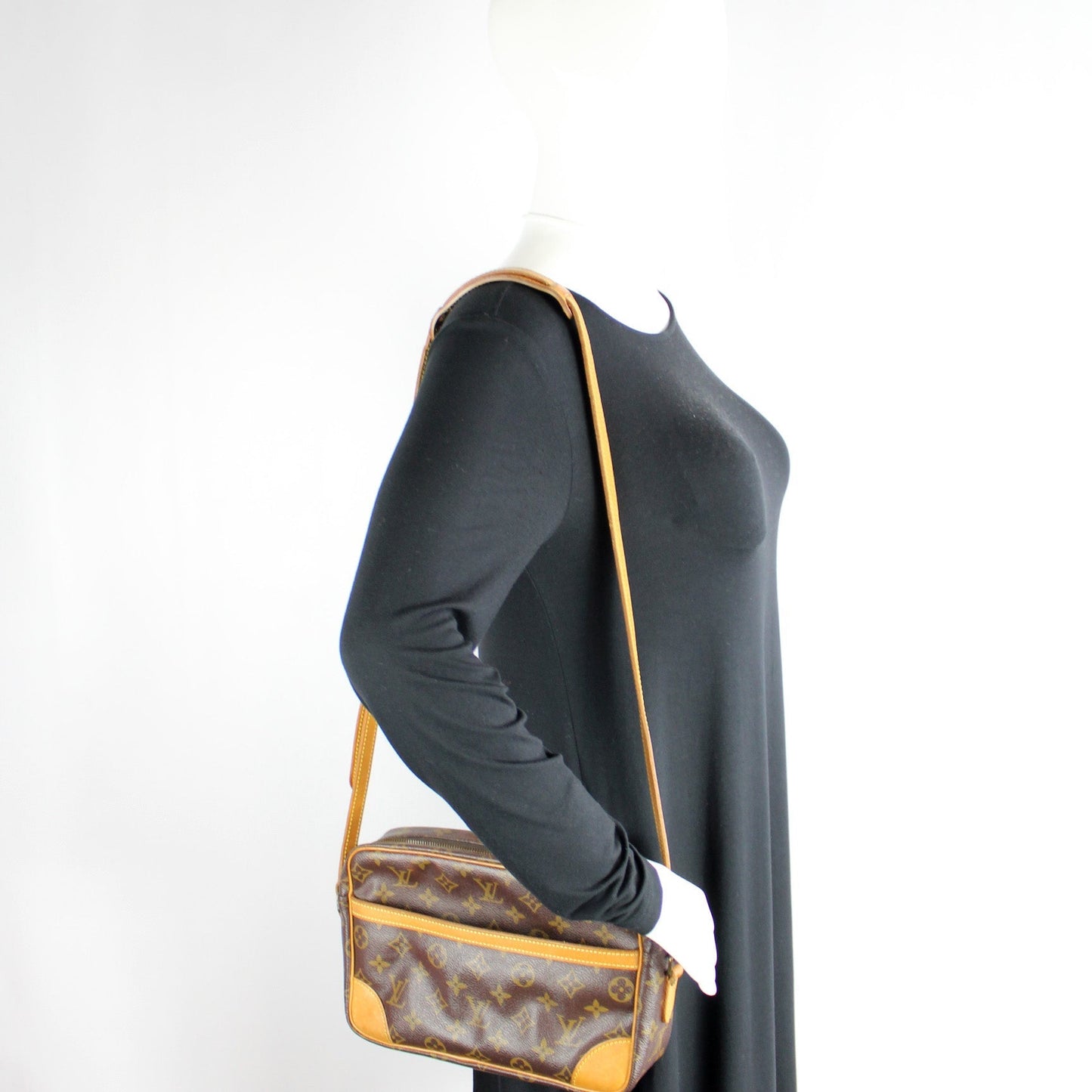 Trocadero 27 Monogram