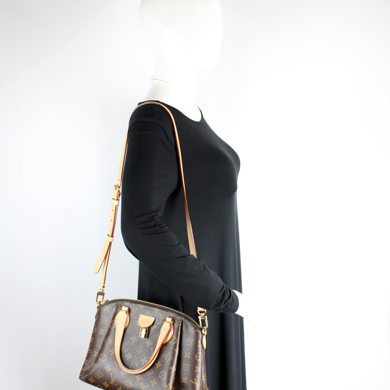 Rivoli NM PM Monogram