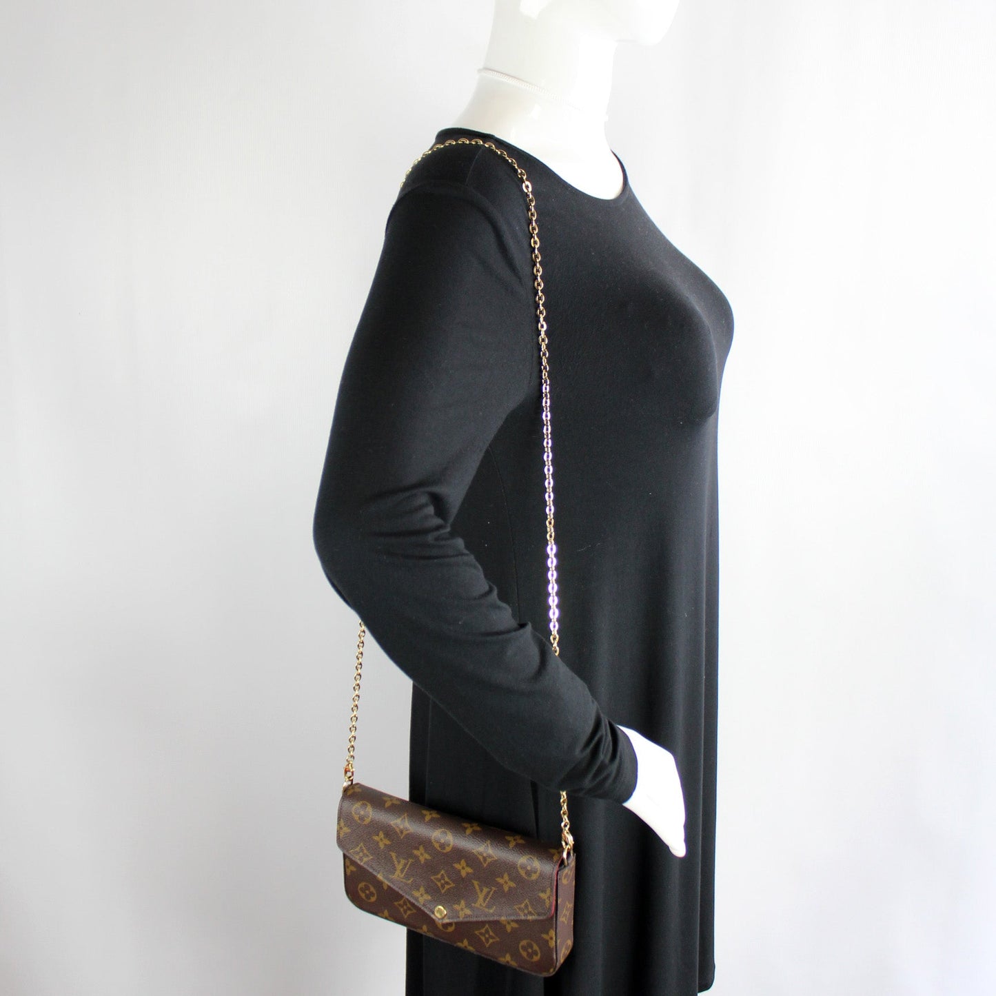 Pochette Felicie Monogram