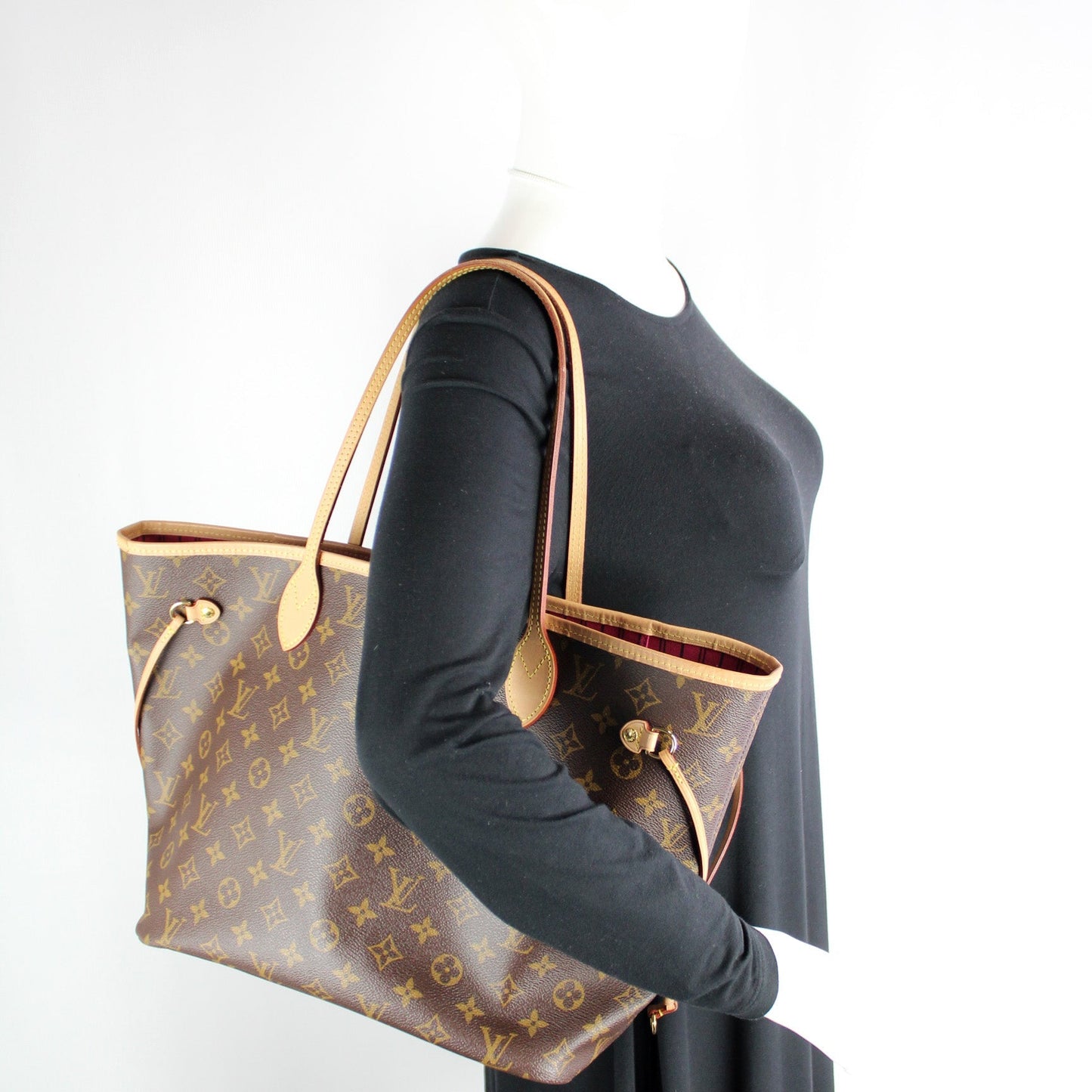 Neverfull MM Monogram