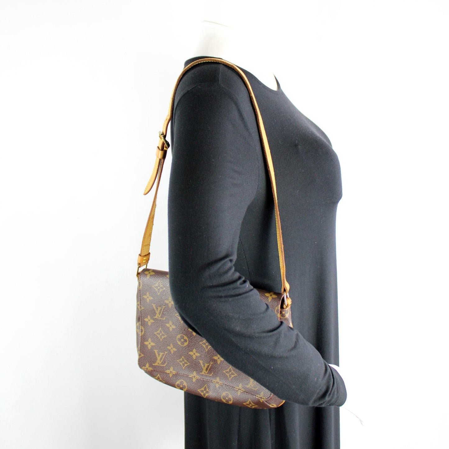 Musette Tango Short Monogram