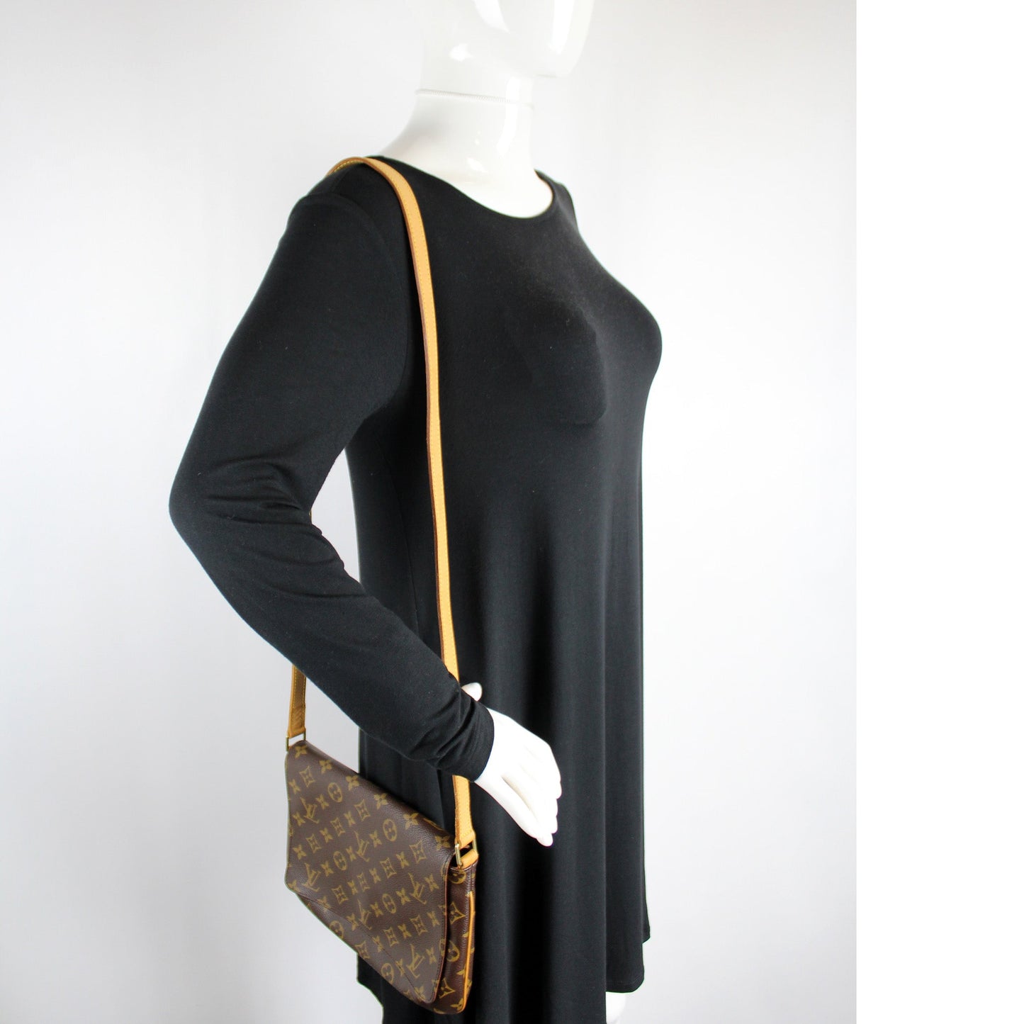 Musette Tango Long Monogram