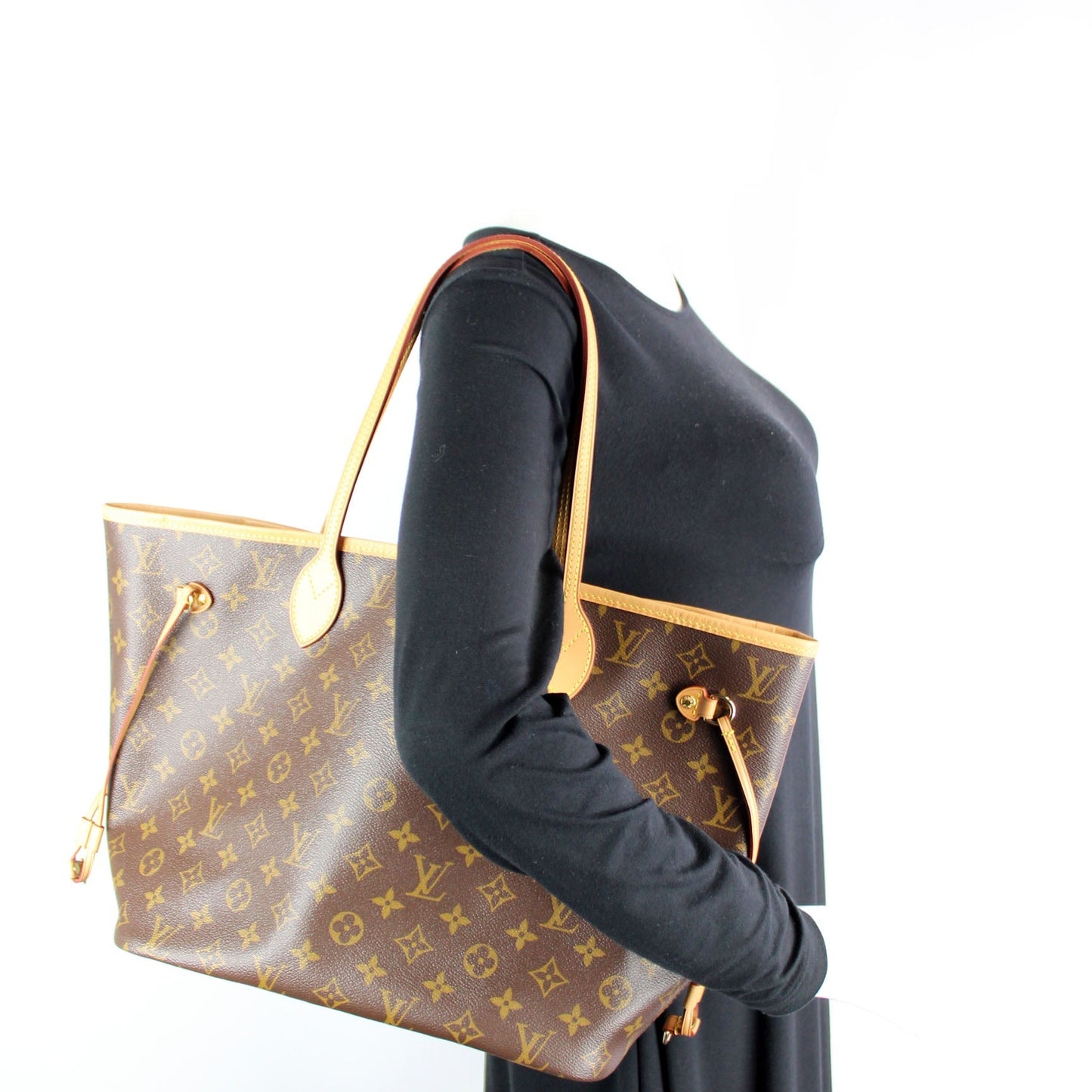 Neverfull MM Monogram