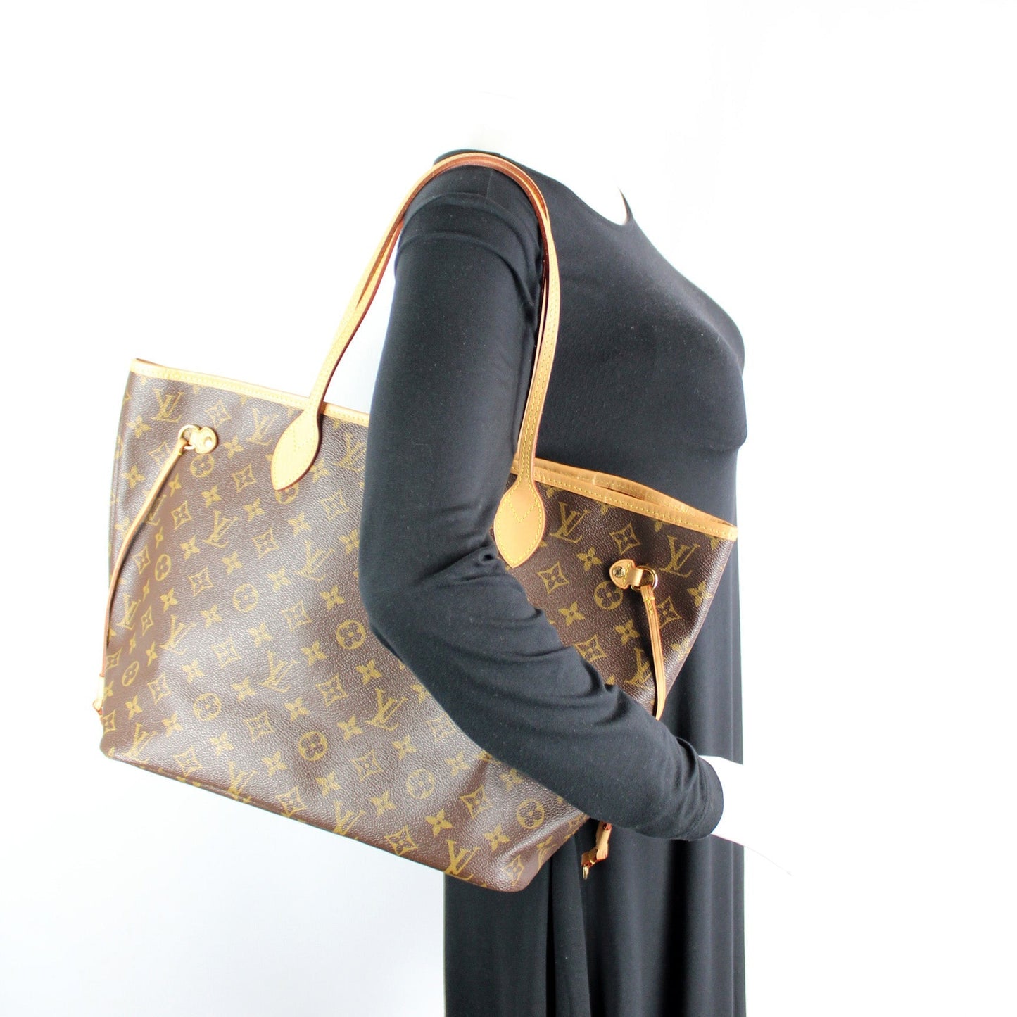 Neverfull MM Monogram