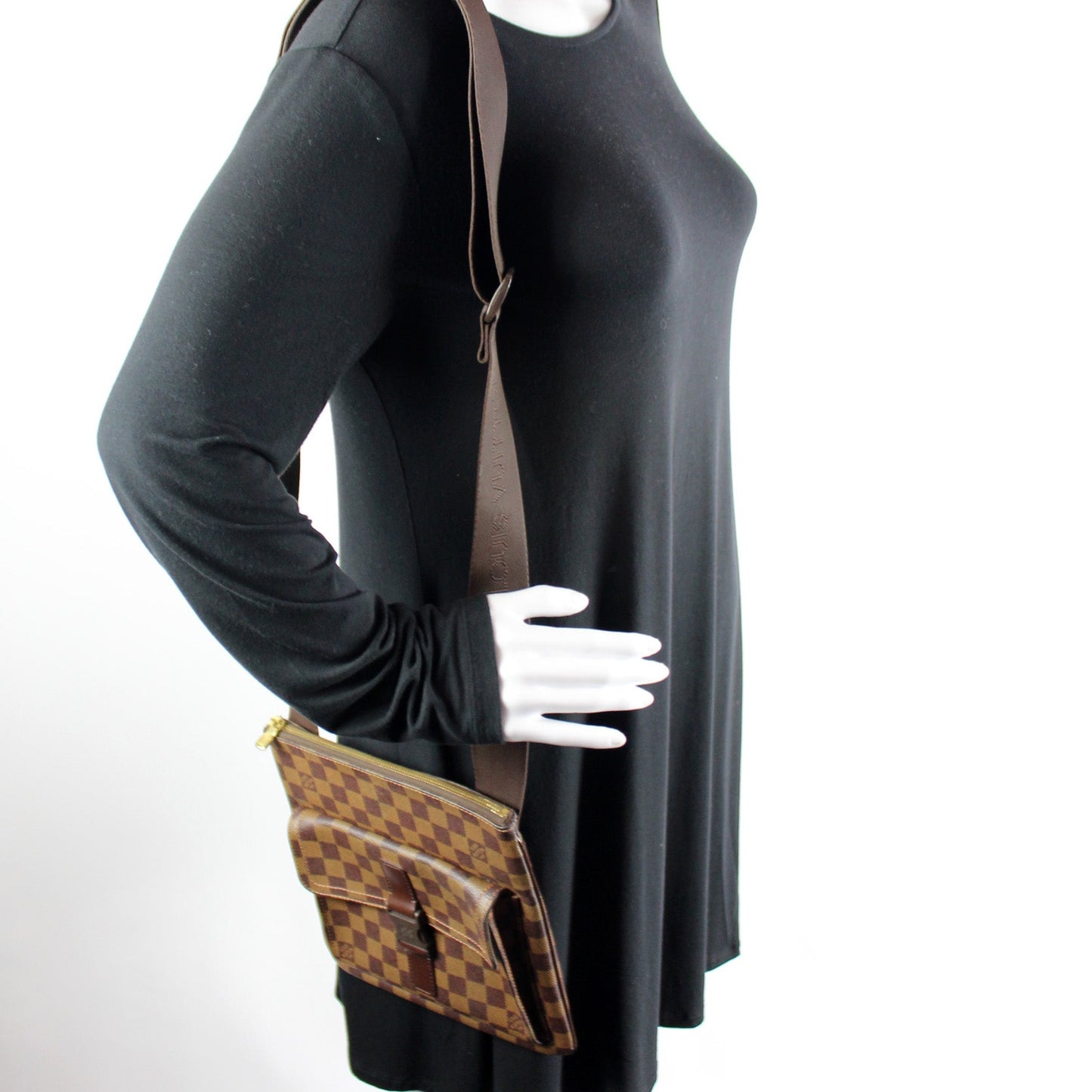 Pochette Melville Damier Ebene