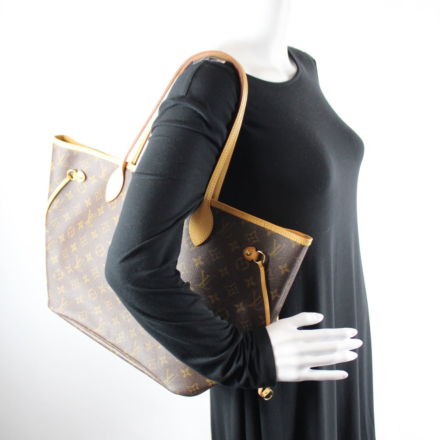 Neverfull MM Monogram