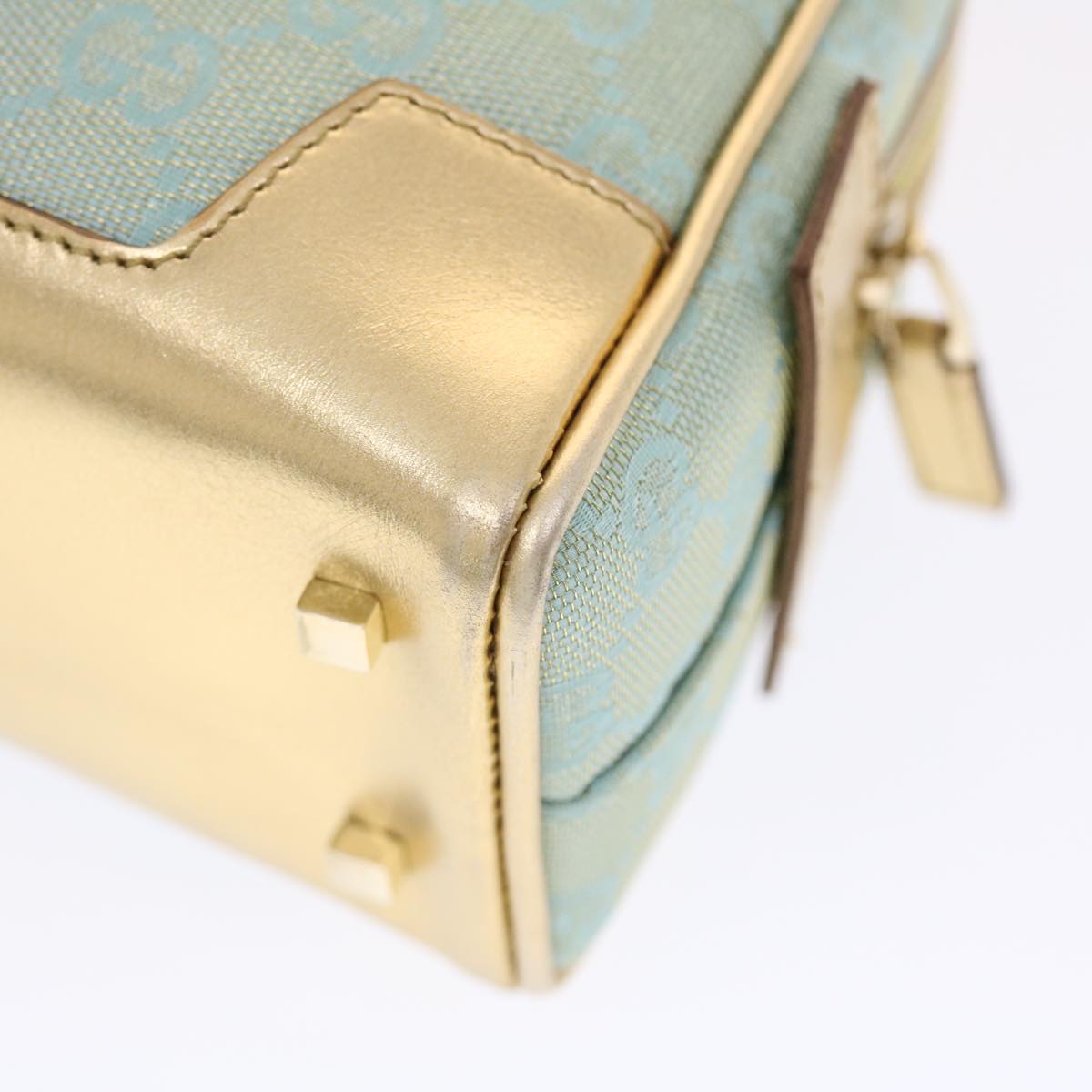 Gucci -- Blue Canvas Handbag ()