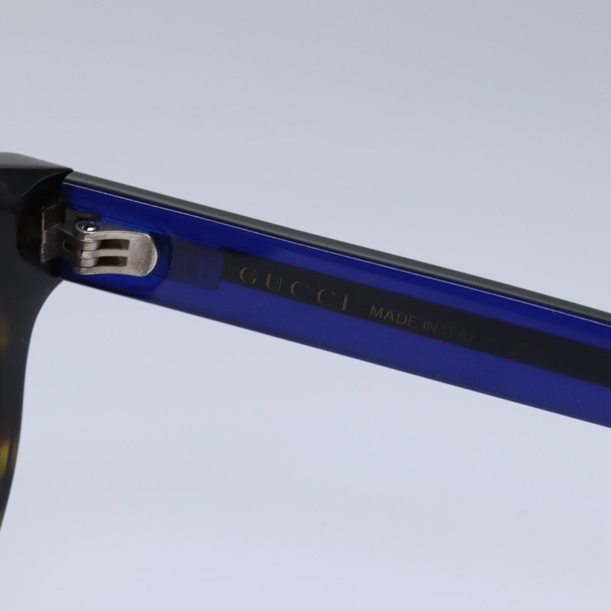 Gucci Brown Plastic Glasses ()