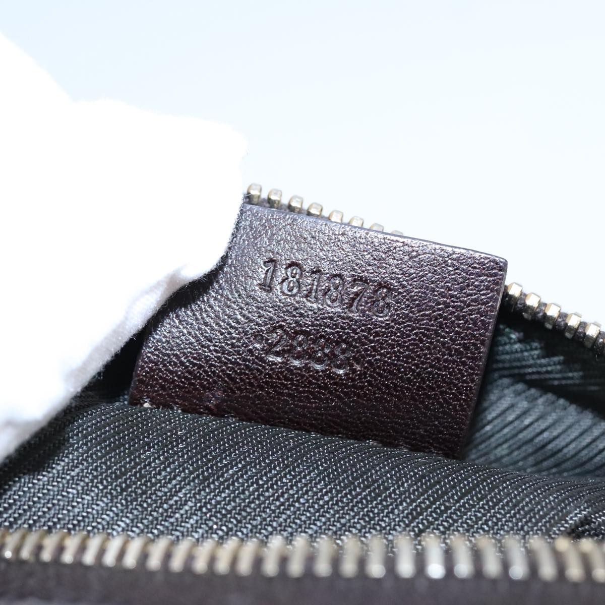 Gucci Gg Crystal Beige Canvas Clutch Bag ()