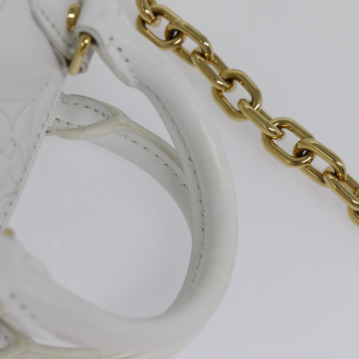 Louis Vuitton Papillon White Leather Handbag ()