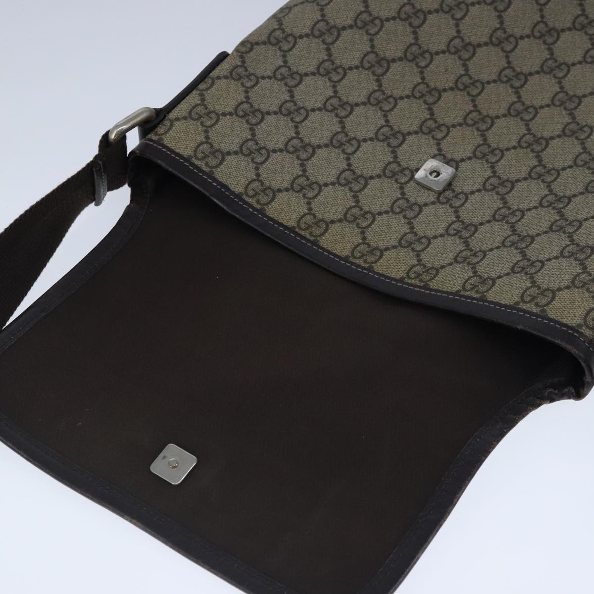 Gucci Beige Canvas Shoulder Bag ()