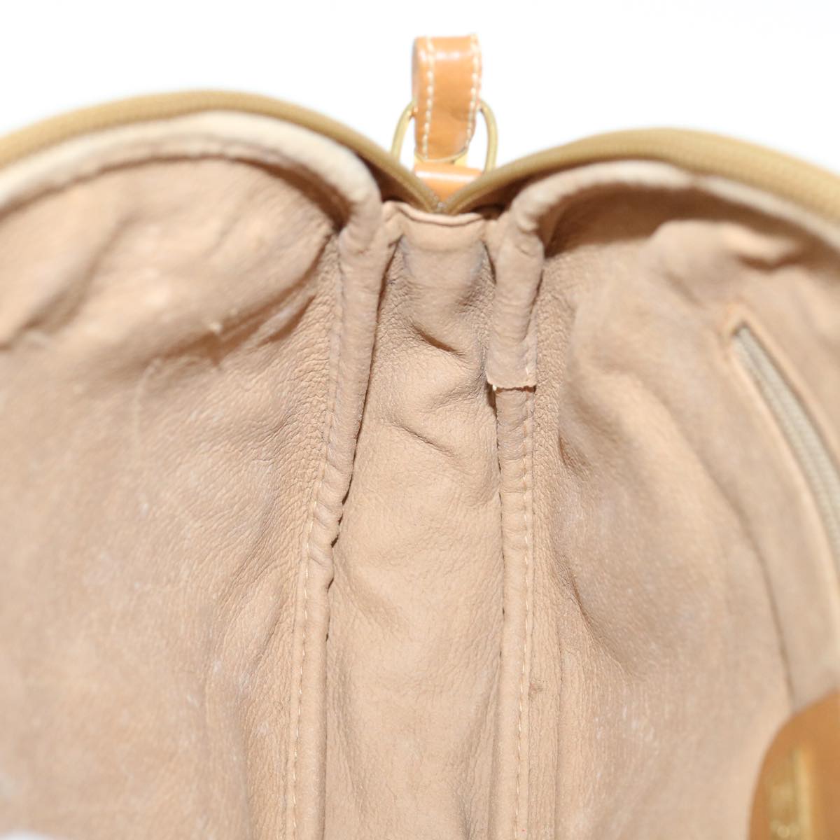 Gucci Beige Canvas Shoulder Bag ()