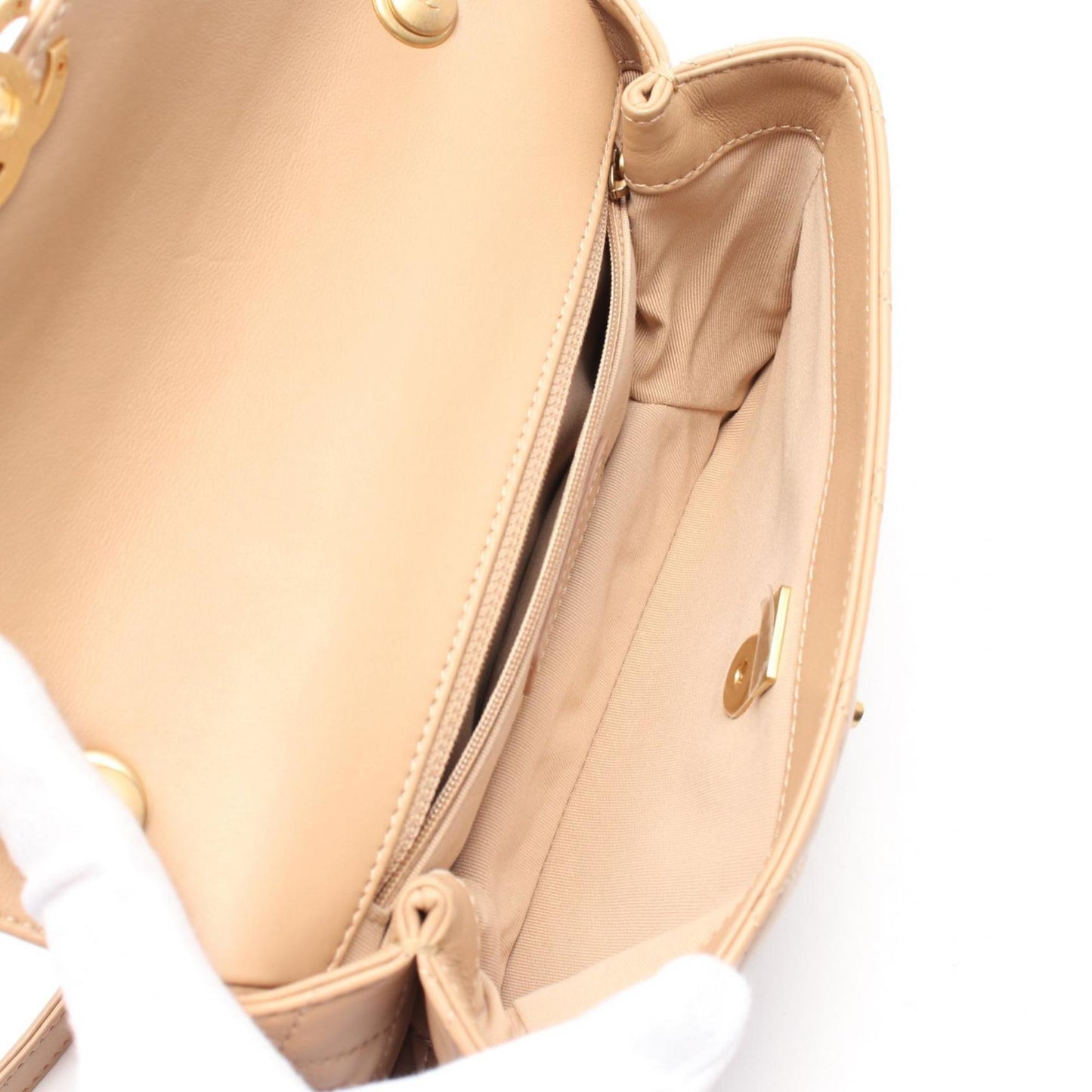 Chanel Beige Leather Shoulder Bag ()