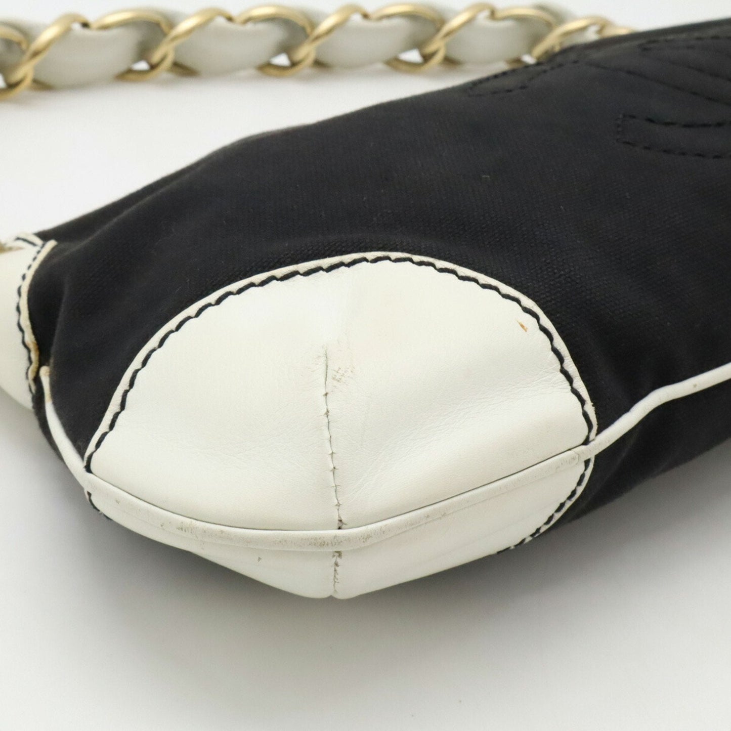Chanel Black White Canvas Leather Shoulder Bag ()