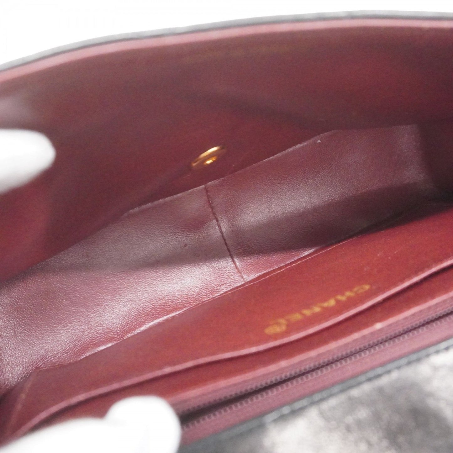 Chanel Black Leather Shoulder Bag ()