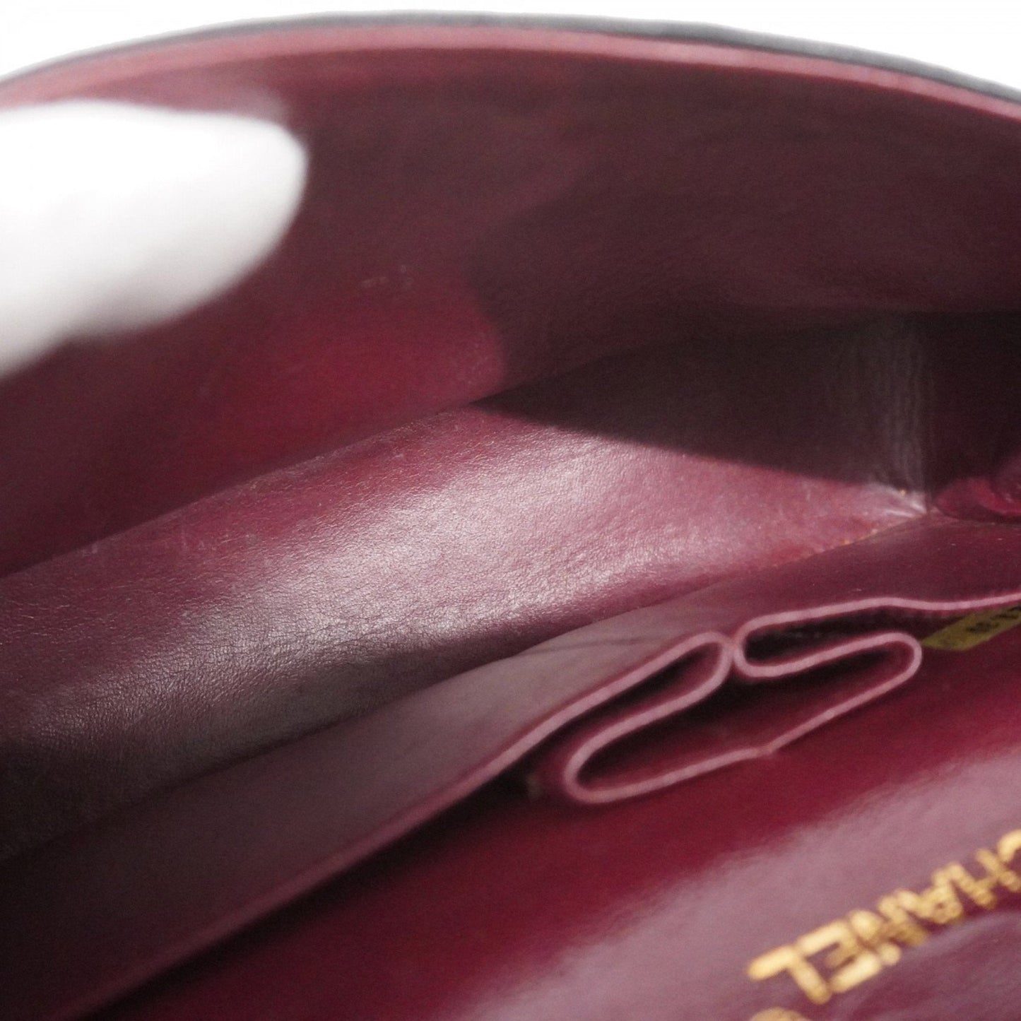 Chanel Black Leather Shoulder Bag ()