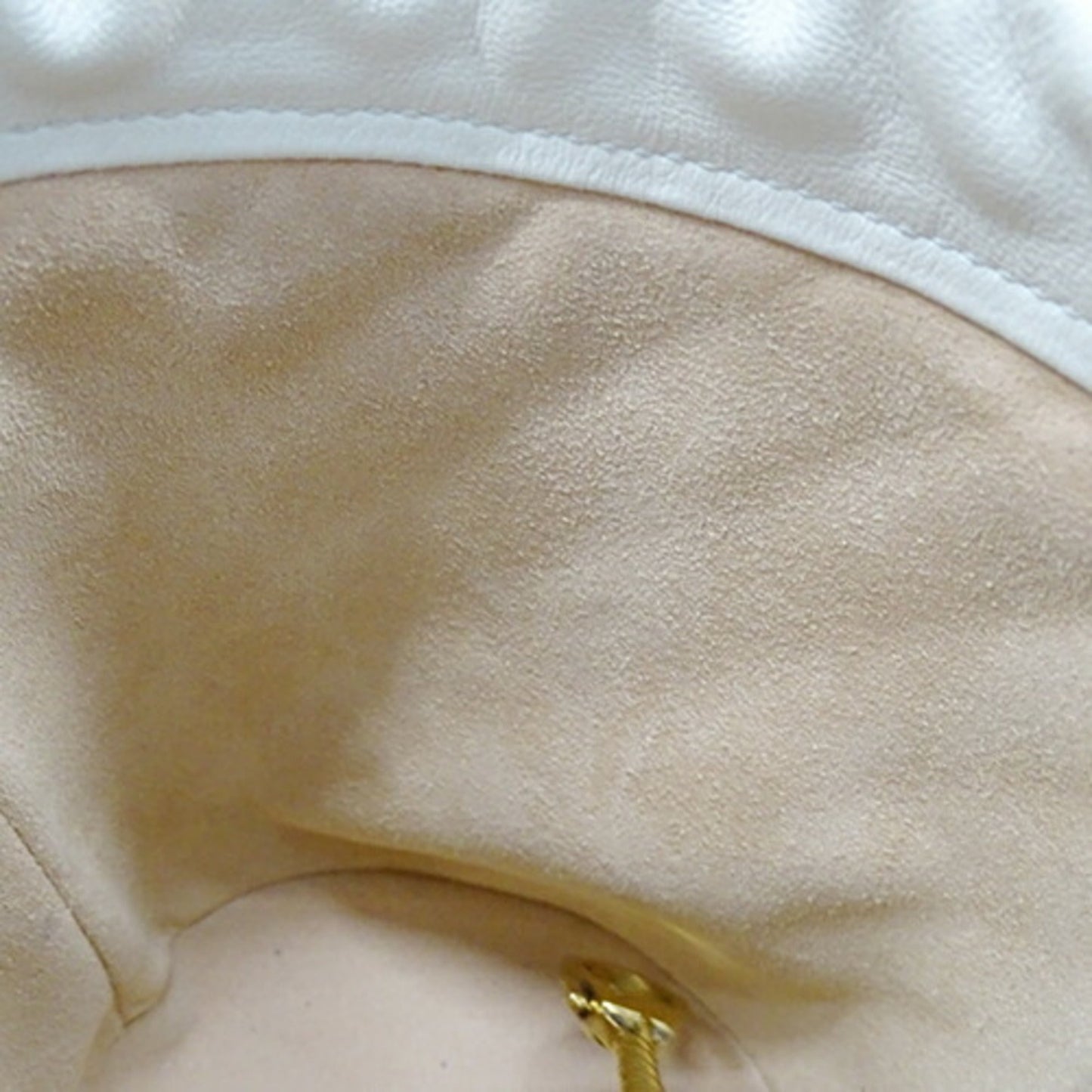 Gucci Gg Marmont White Leather Shoulder Bag ()