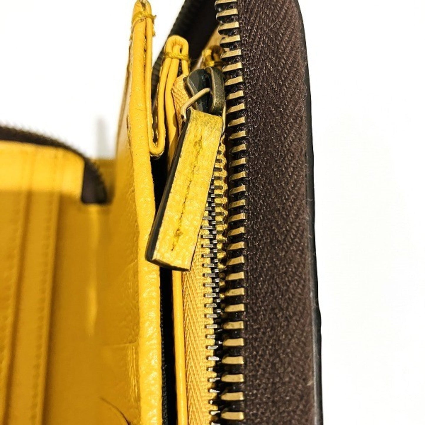 Gucci Beige Pvc Leather Long Wallet (Bi-Fold) ()