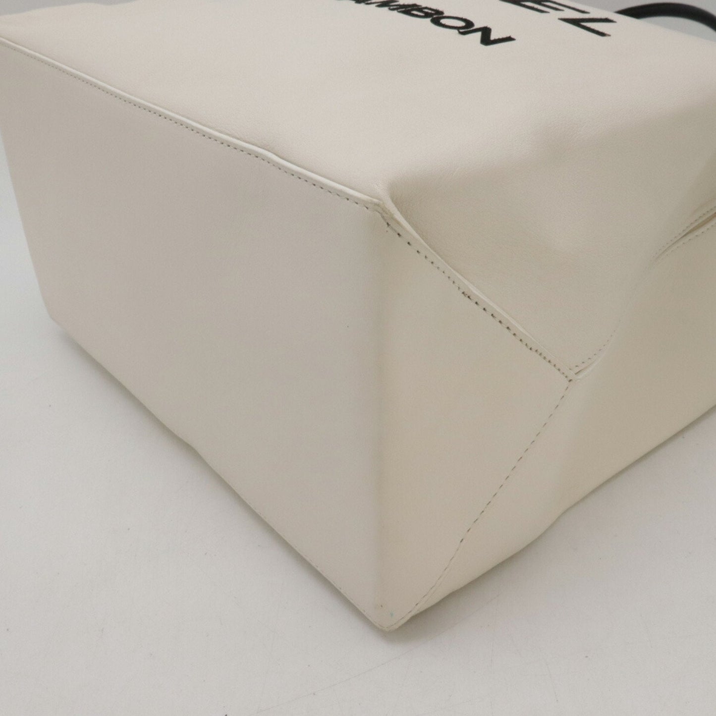 Chanel Black White Leather Shoulder Bag Tote Bag ()