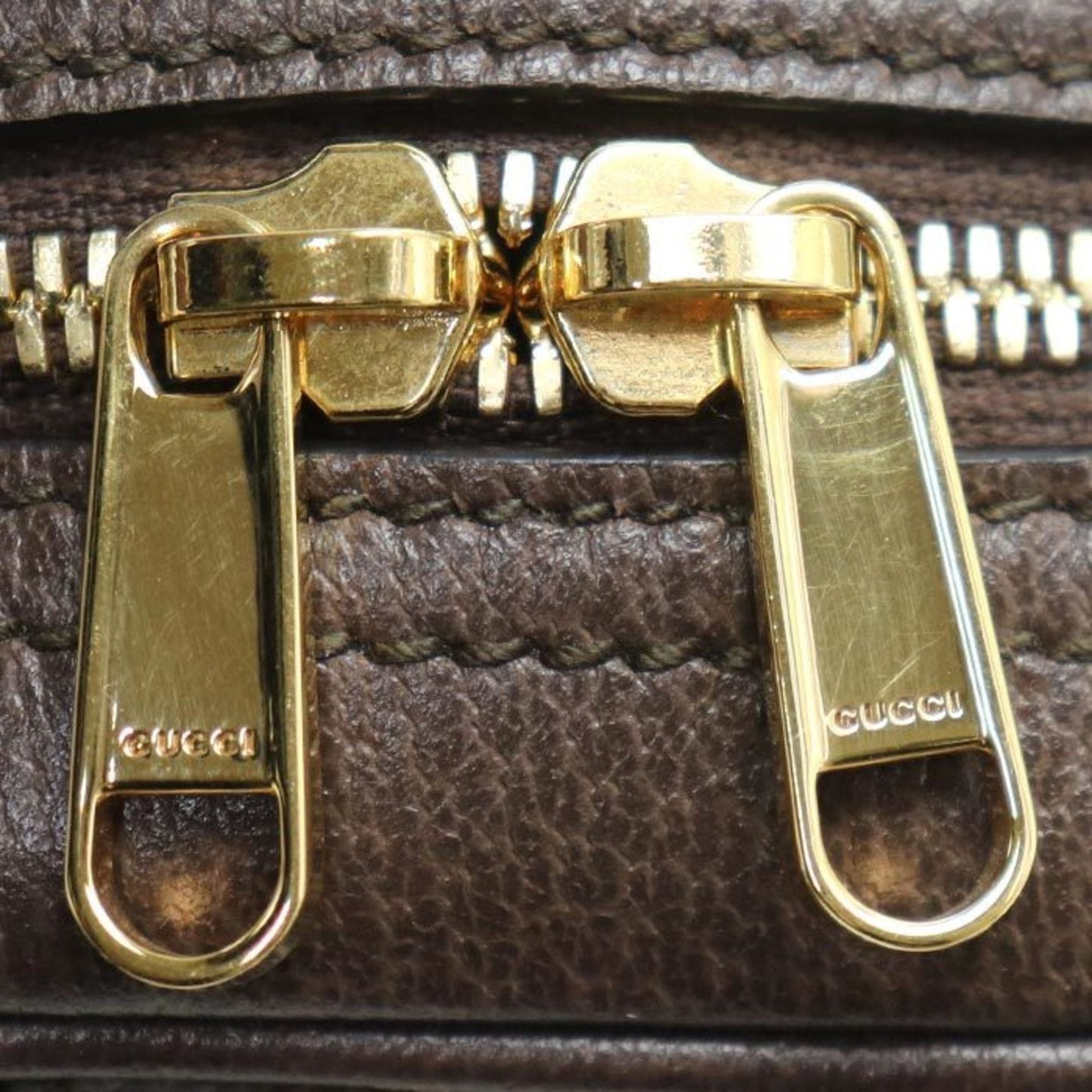 Gucci Beige Gg Supreme Canvas Leather Shoulder Bag ()