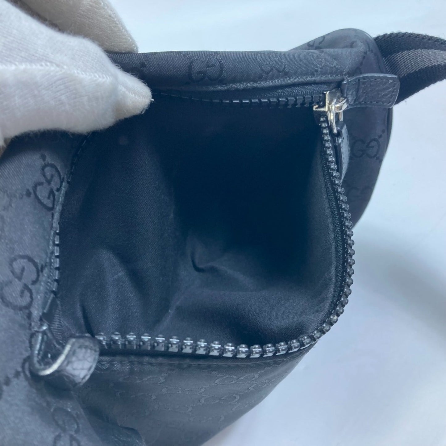 Gucci Black Cloth Other ()