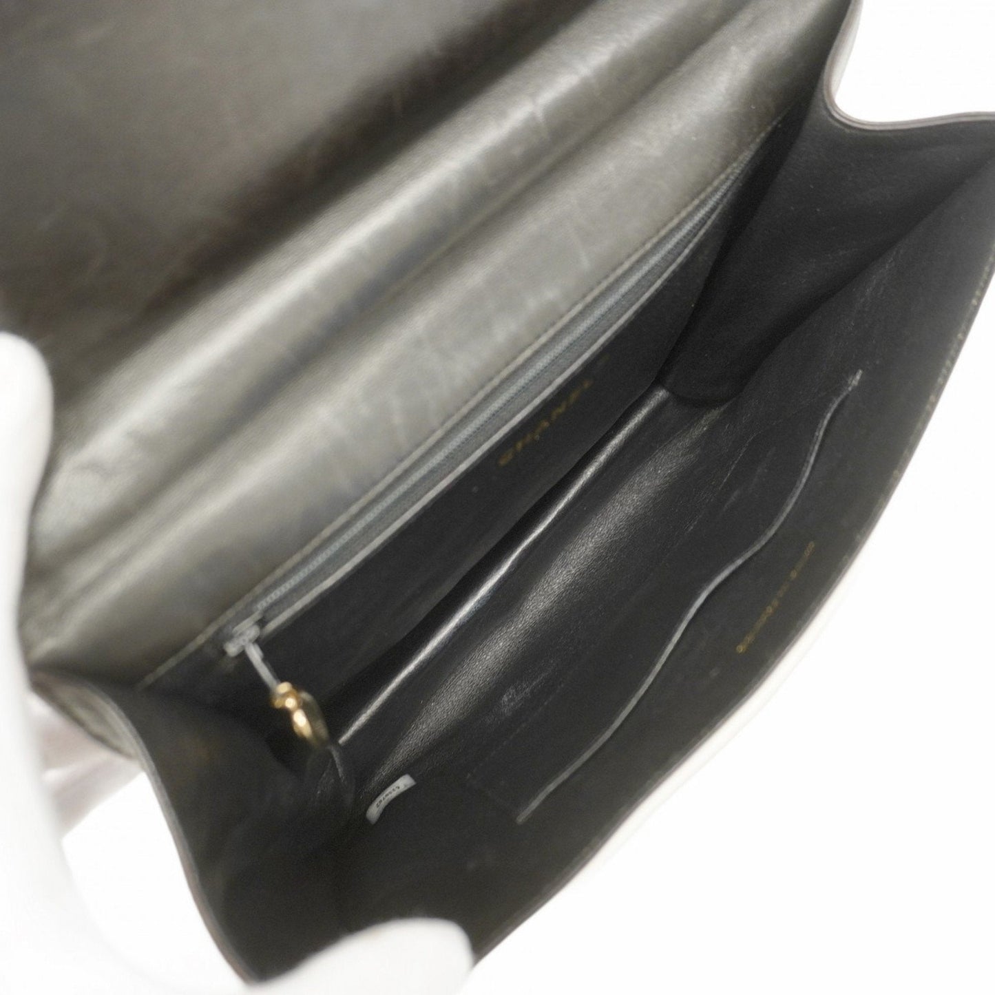 Chanel Black White Leather Shoulder Bag ()