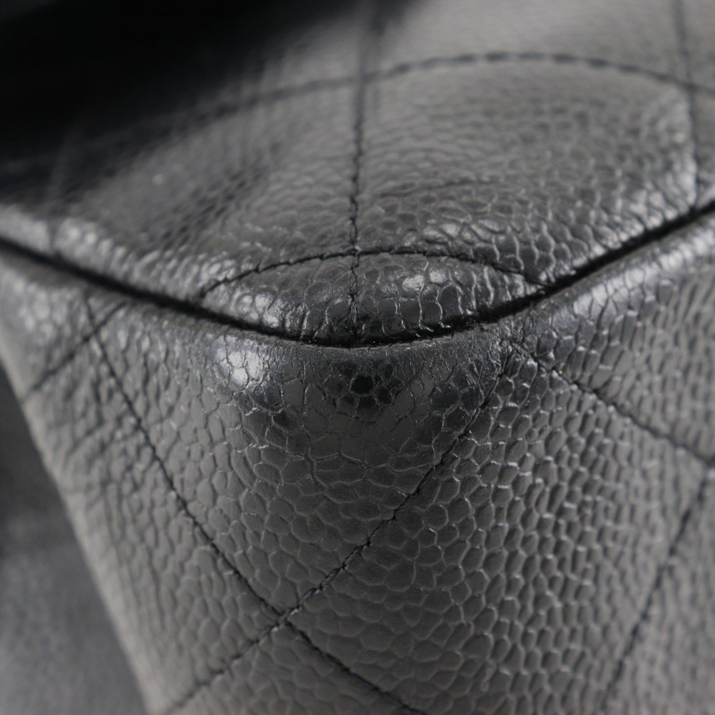 Chanel Black Caviar Leather Shoulder Bag ()