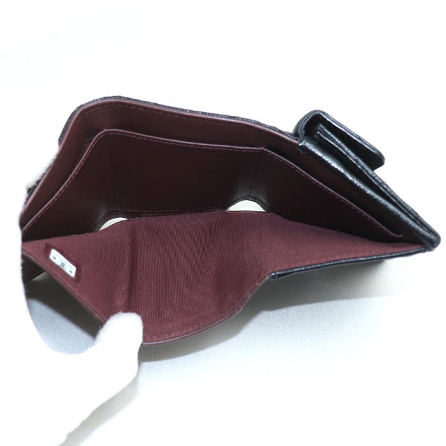 Chanel Black Grained Calfskin Wallet (Tri-Fold) ()