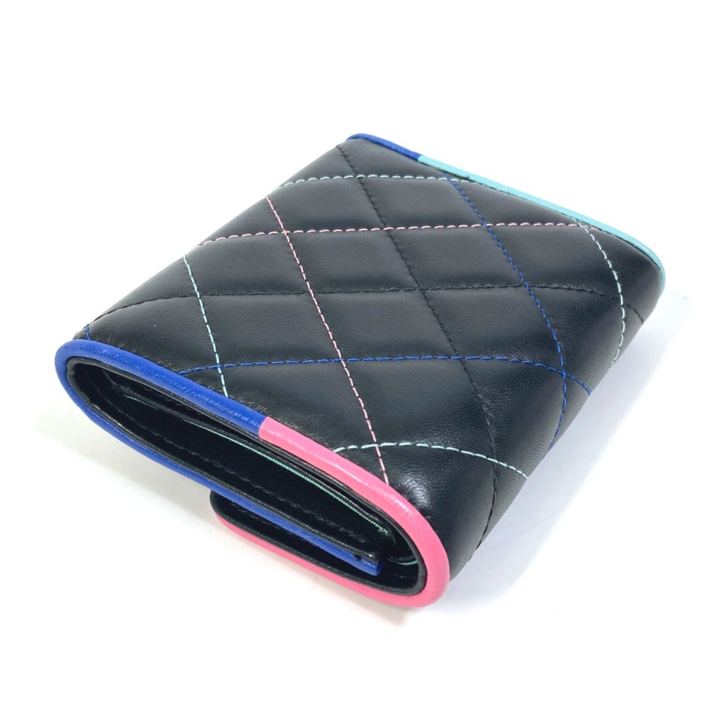 Chanel Black Leather Wallet (Tri-Fold) ()