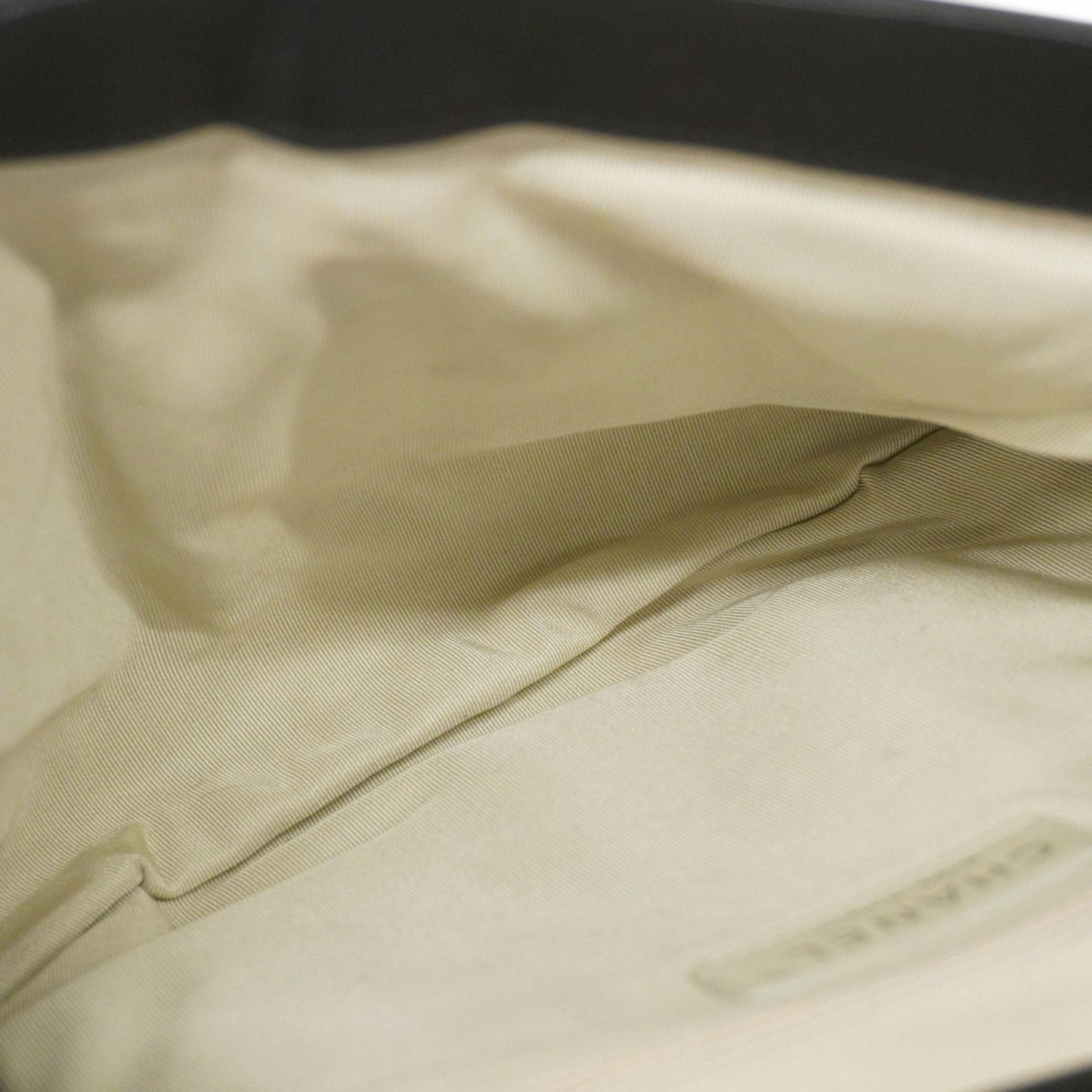 Chanel Black Leather Shoulder Bag ()