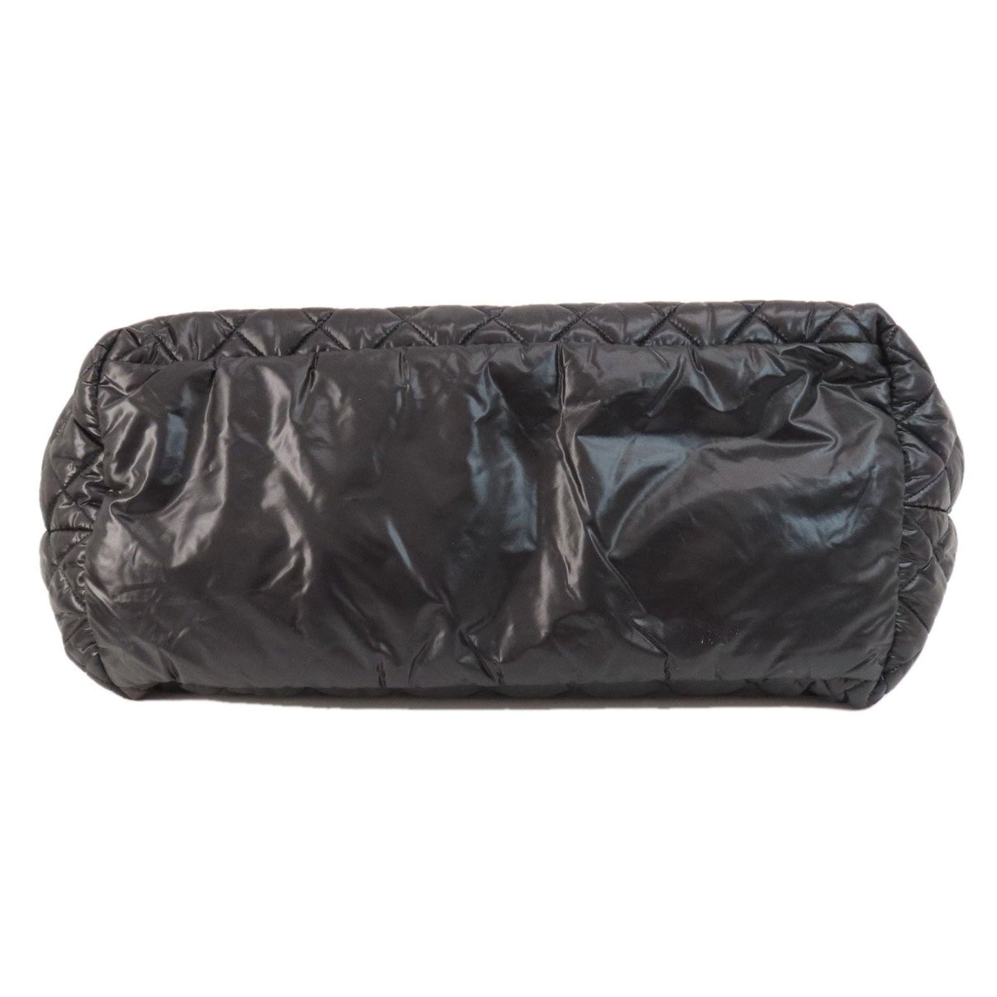 Chanel Black Nylon Handbag ()