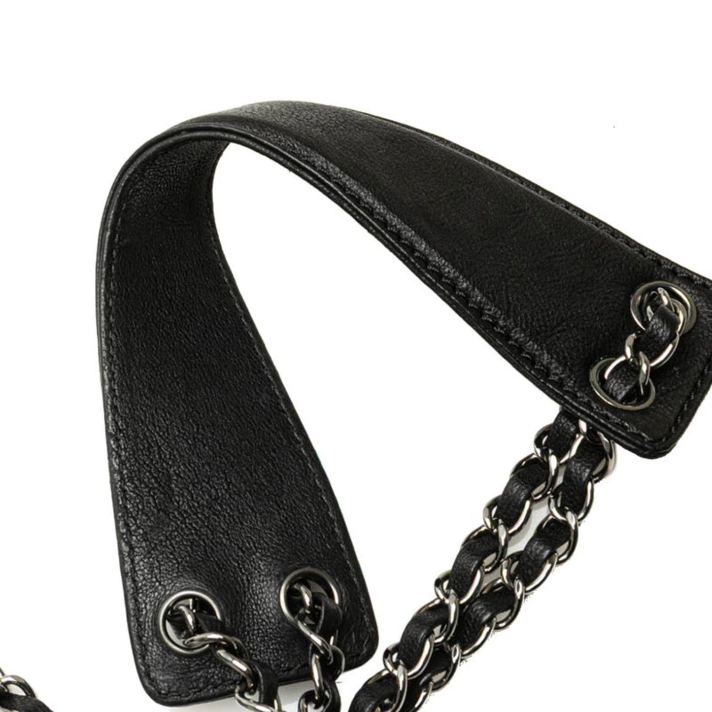 Chanel Black Leather Shoulder Bag ()