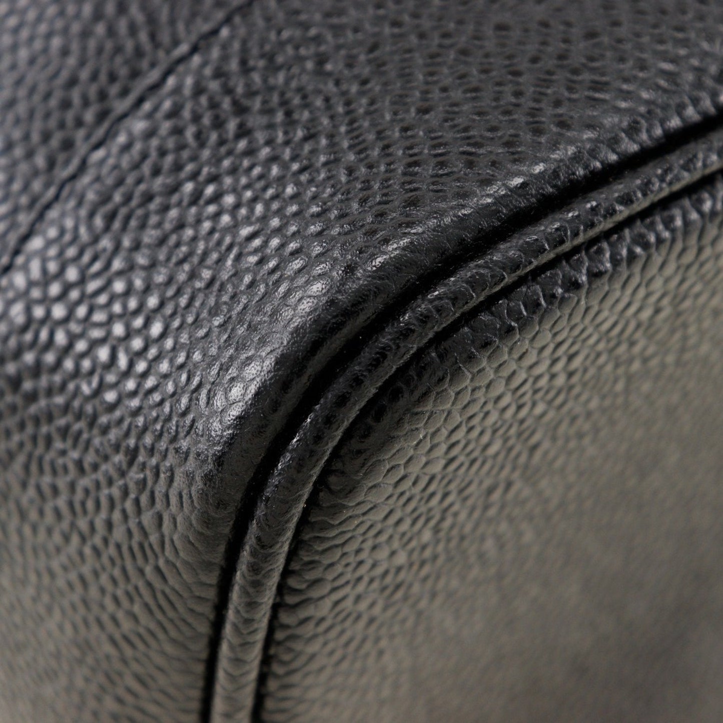 Chanel Caviar Skin Black Caviar Leather Handbag ()