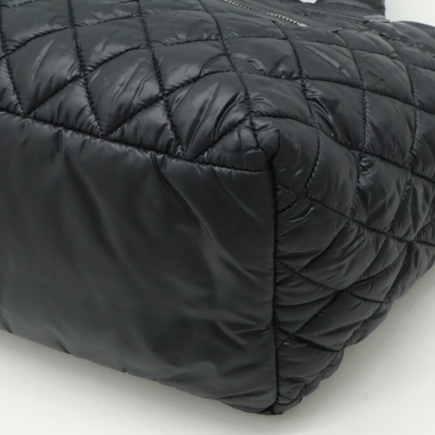 Chanel Black Nylon Leather Handbag Tote Bag ()