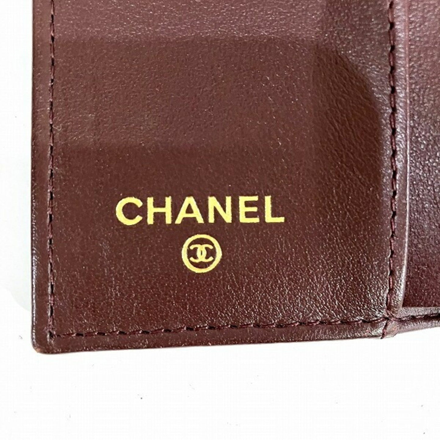Chanel Black Grained Calfskin Wallet (Bi-Fold) ()