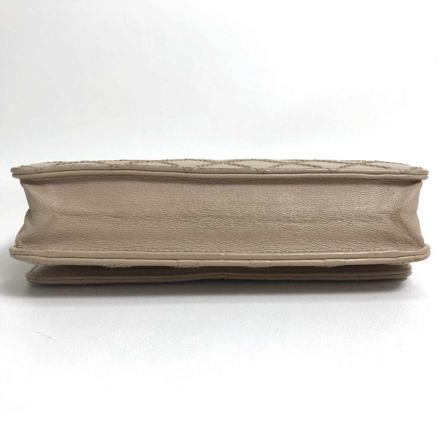 Chanel Beige Leather Long Wallet (Bi-Fold) ()