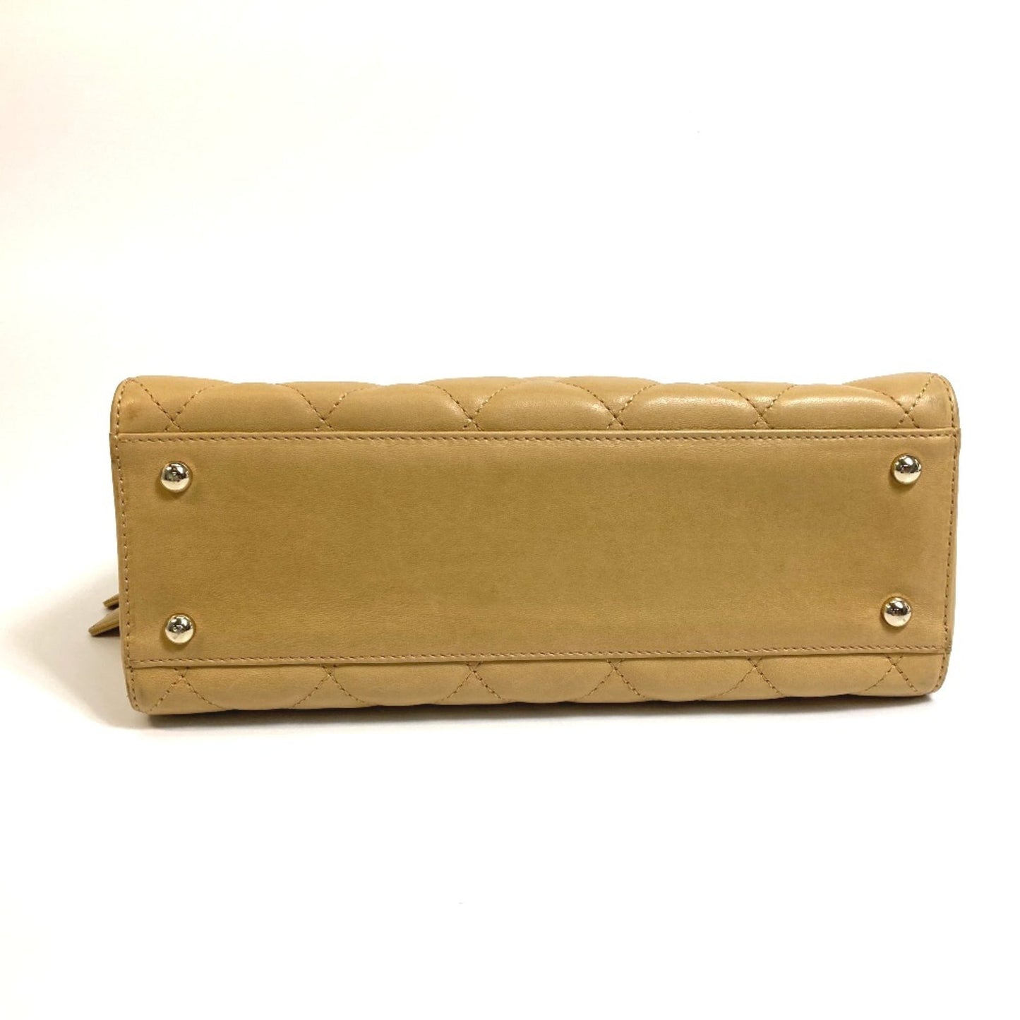 Chanel Beige Leather Handbag ()