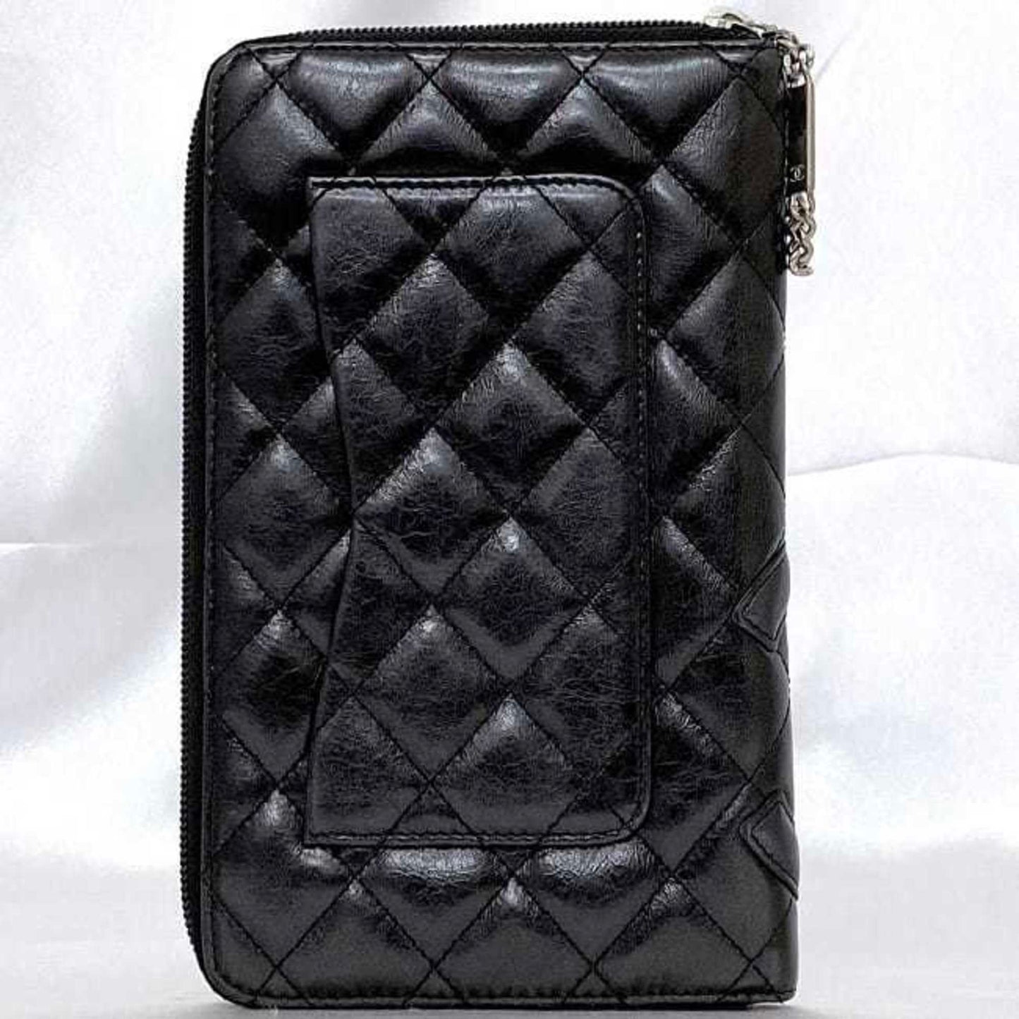 Chanel Black Leather Long Wallet (Bi-Fold) ()