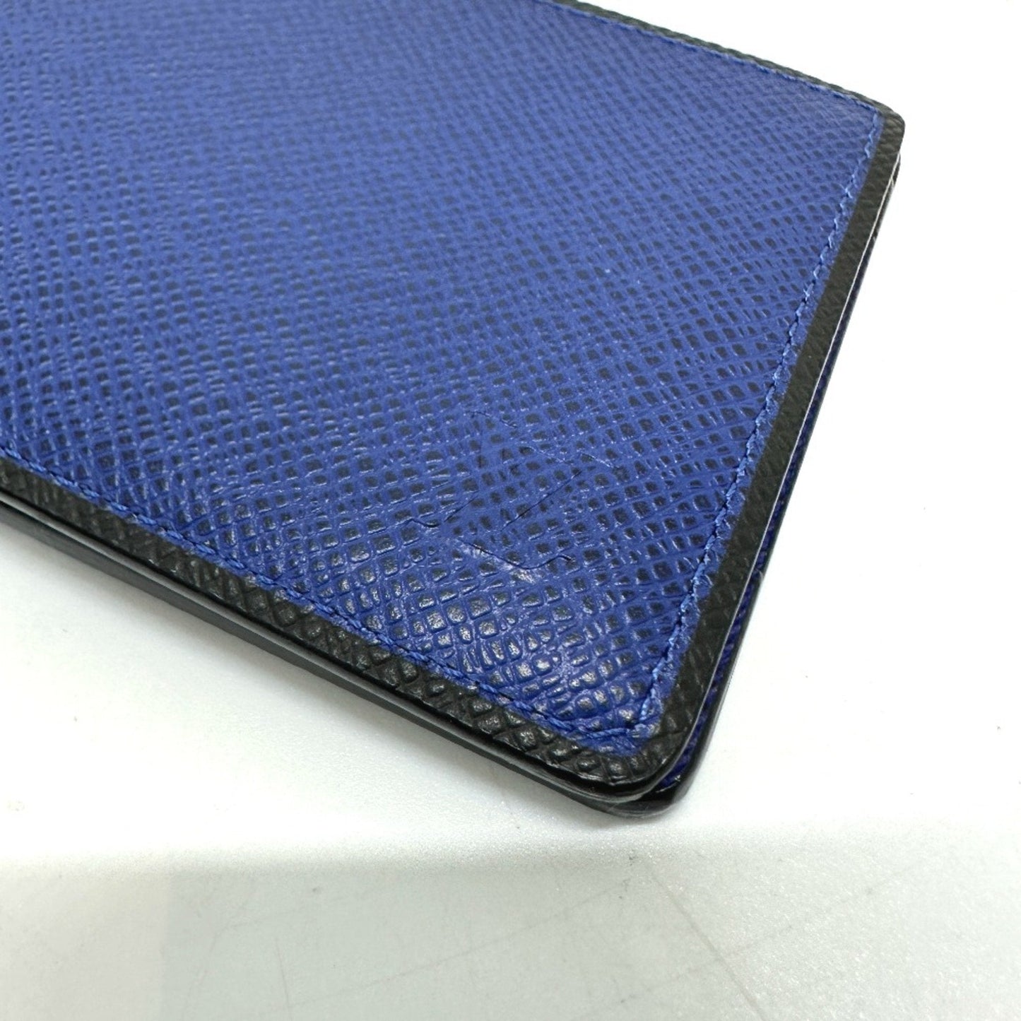 Louis Vuitton Blue Leather Wallet (Bi-Fold) ()