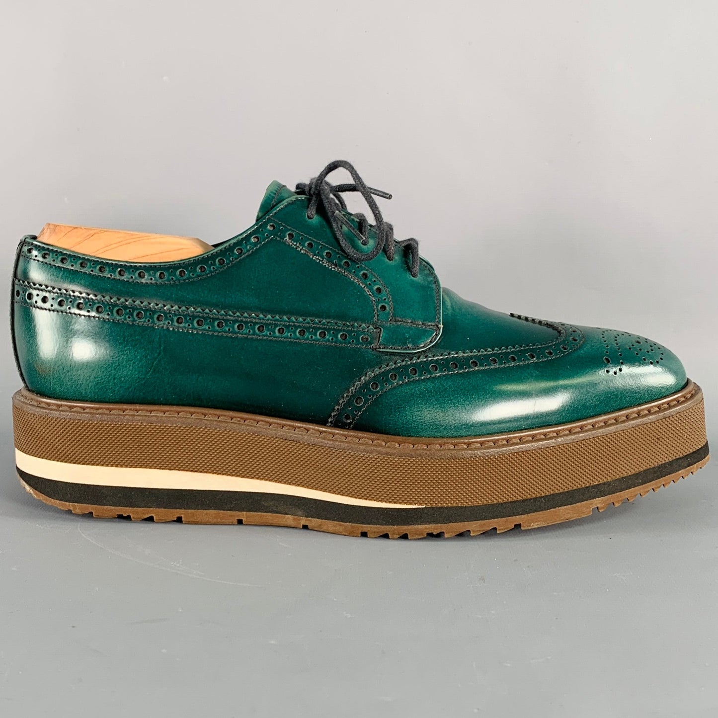 PRADA Size 6.5 Green Brown Wingtip Leather Platform Lace-Up Shoes