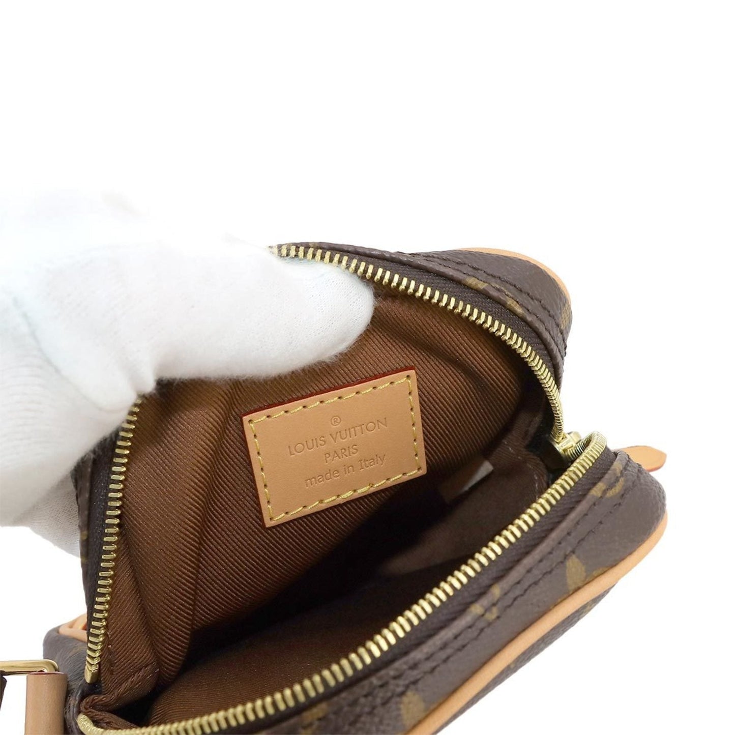 Louis Vuitton Game On Canvas Shoulder Bag ()