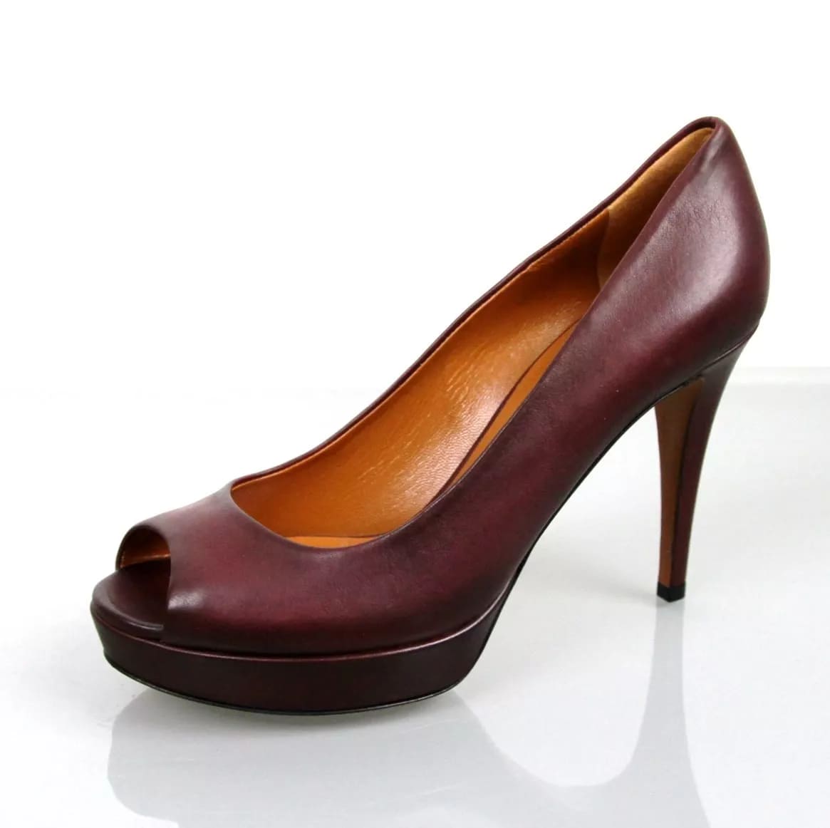 New  GUCCI Betty Open-Toe Platform Pump SHOES Plum 8.5