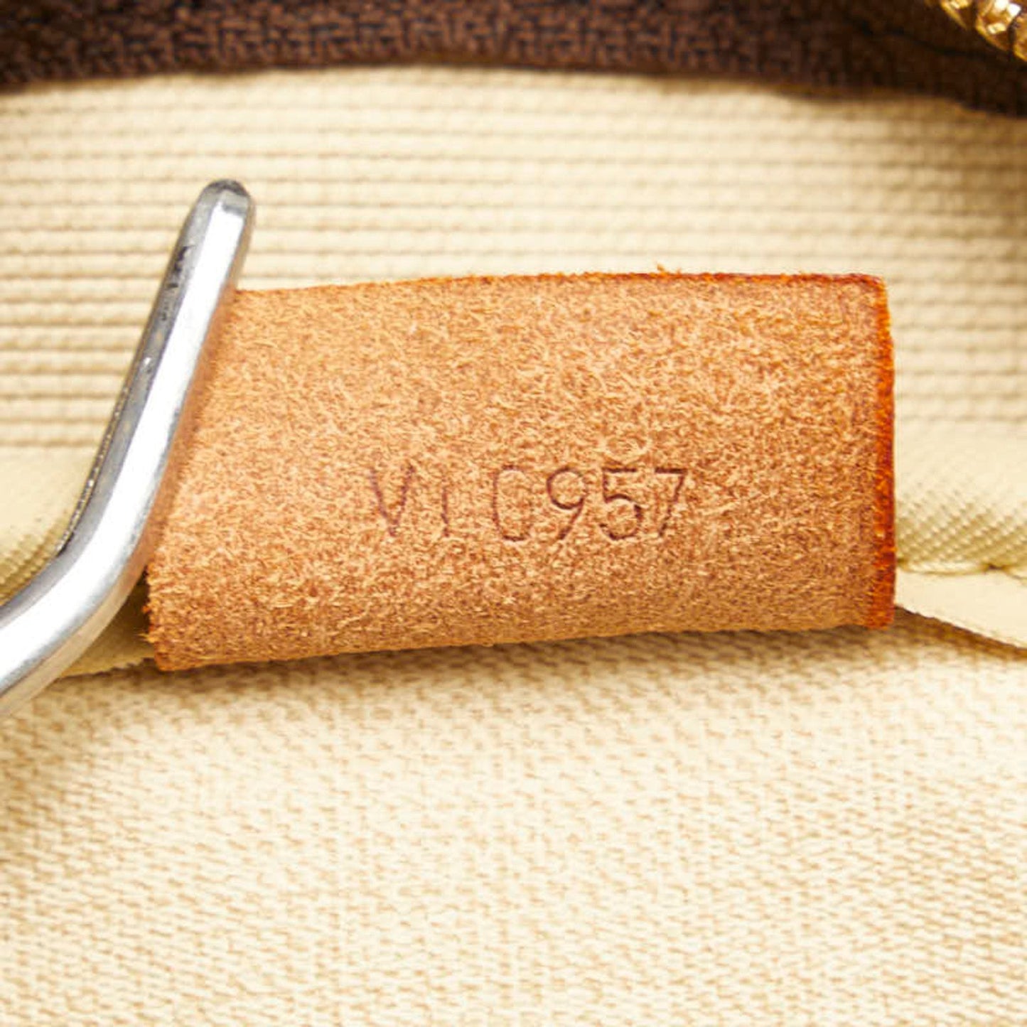 Louis Vuitton Deauville Canvas Handbag ()